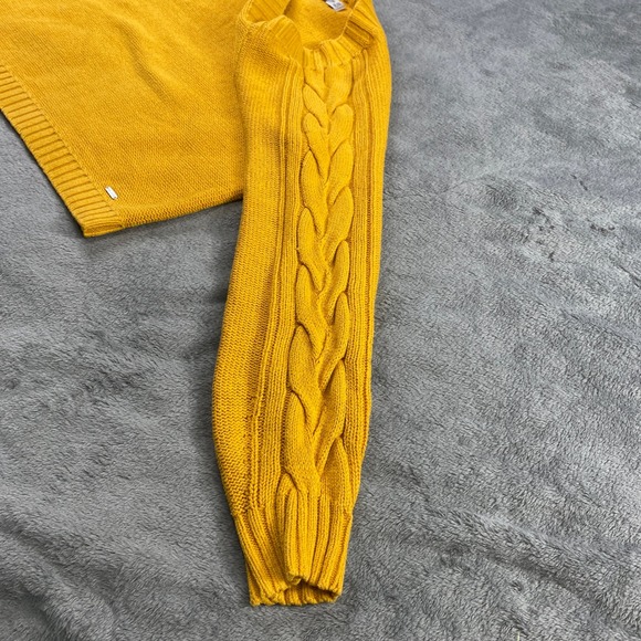 Hollister Cropped Sweater Womens XS Yellow‎ Cable Knit Crew Neck Casual - Picture 8 of 10